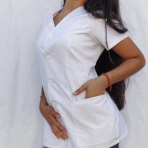 Modelo Martina Delantal Laboratorio